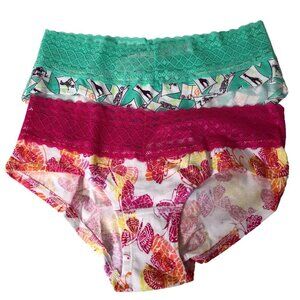 VICTORIA'S SECRET LOW RISE HIP‎ HUGGER COTTON PANTY LOT OF 2 XS NWT